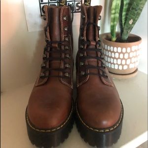 Rare Leona Docs- Butterscotch
